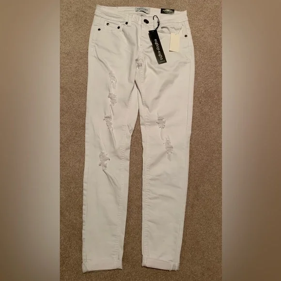 Jeans - Picture 1 of 4